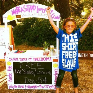 VivienneHarrLemonadeStand1